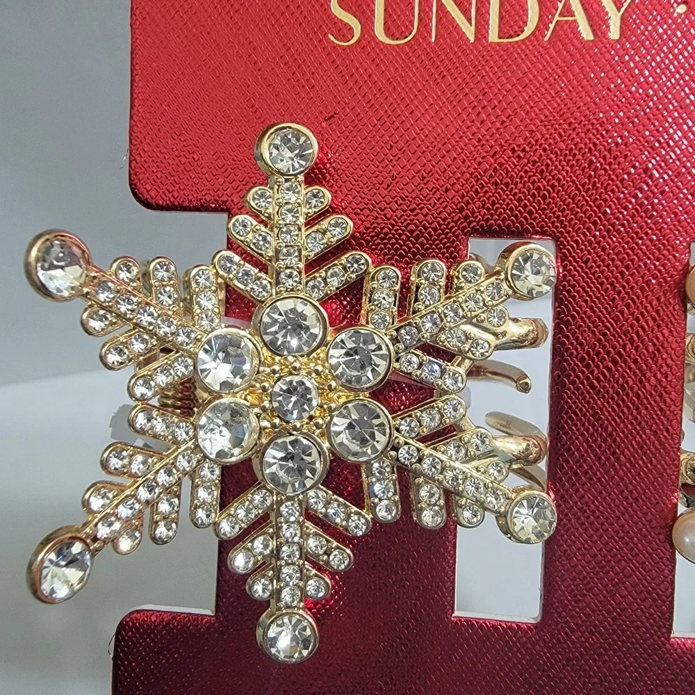 NEW! Christmas Gold Snow Flakes Holiday Bling Festive 2 Metallic‎ Hair Clips